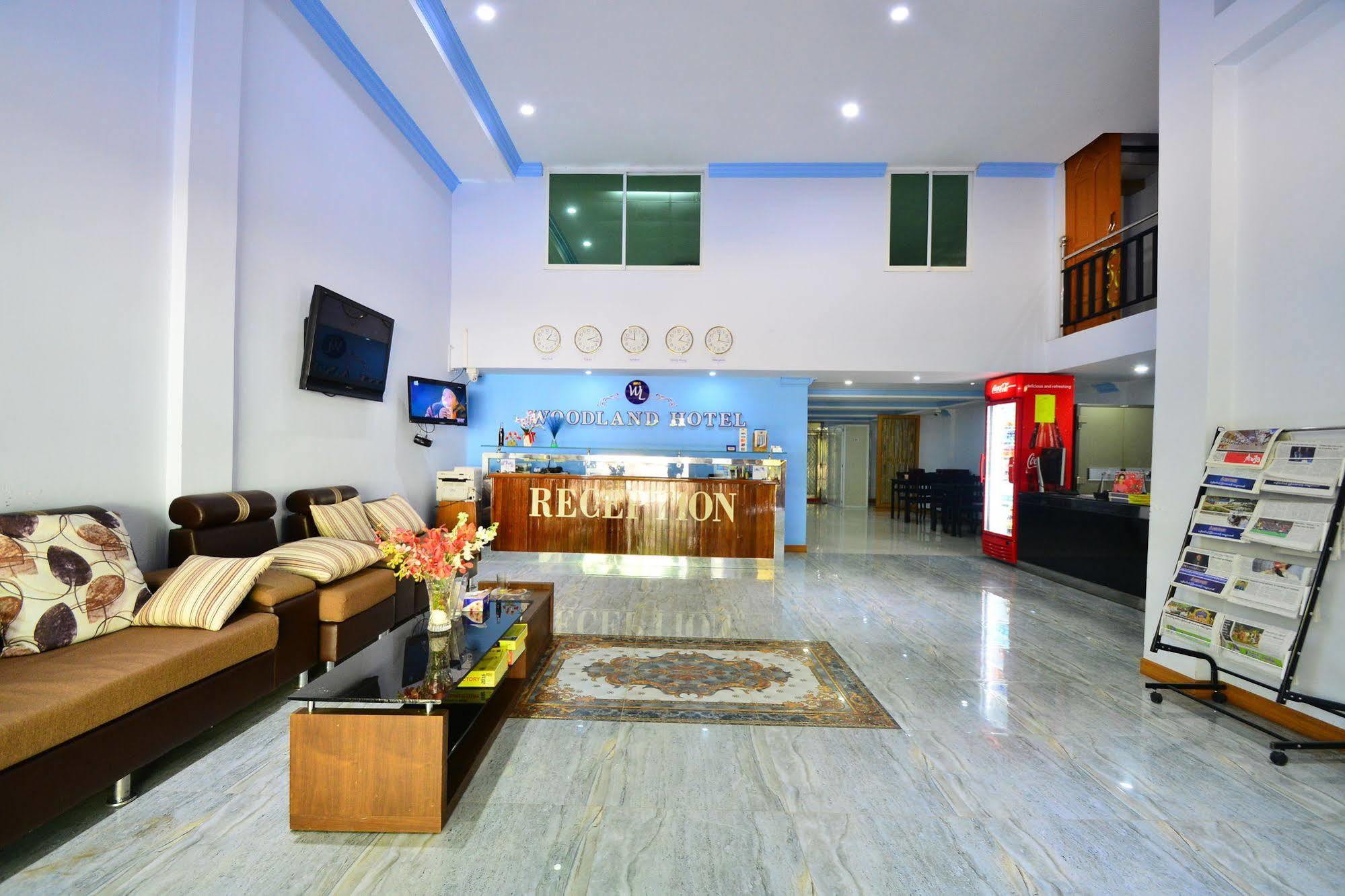Woodland Hotel Yangon Dış mekan fotoğraf